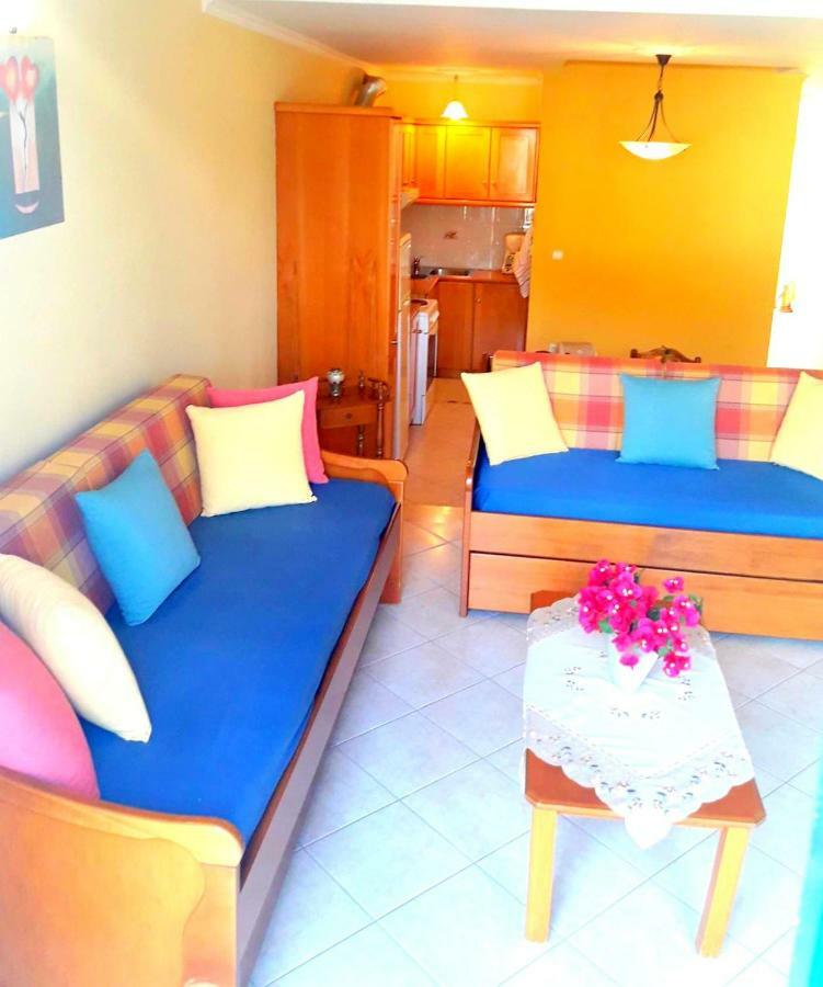 Para Thin Alos Apartment Vathy  Ngoại thất bức ảnh