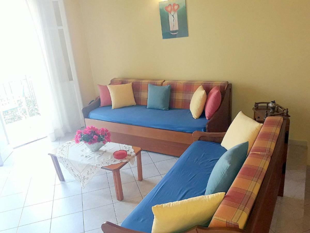 Para Thin Alos Apartment Vathy  Ngoại thất bức ảnh
