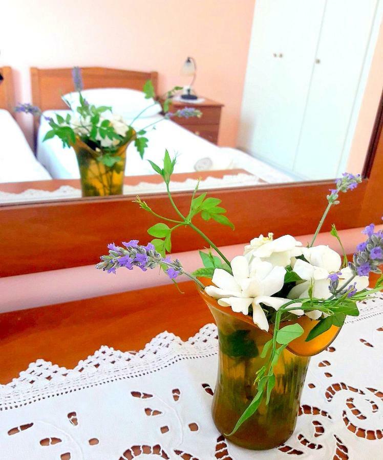 Para Thin Alos Apartment Vathy  Ngoại thất bức ảnh